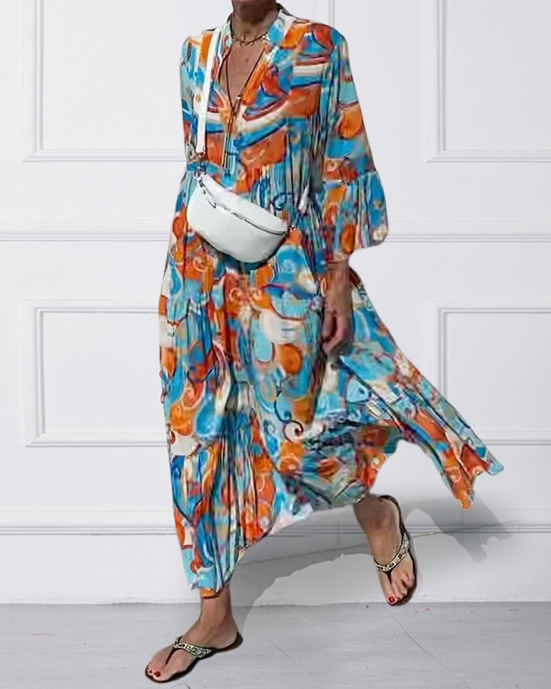 VibeDress | Trendy print dress with V-neck